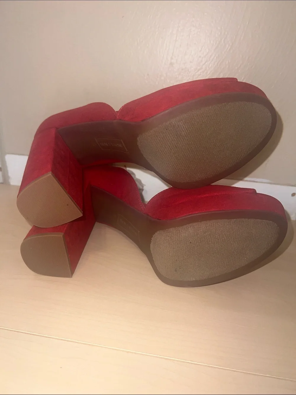 Sun + Stone Women's Reemaa Cherry Red Peep Toe Platform Block Heel Sandals NWT